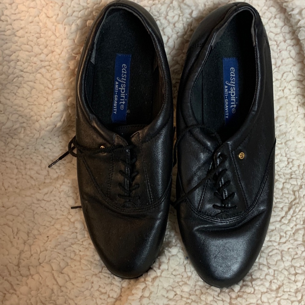 Easy Spirit Men's Black Oxfords